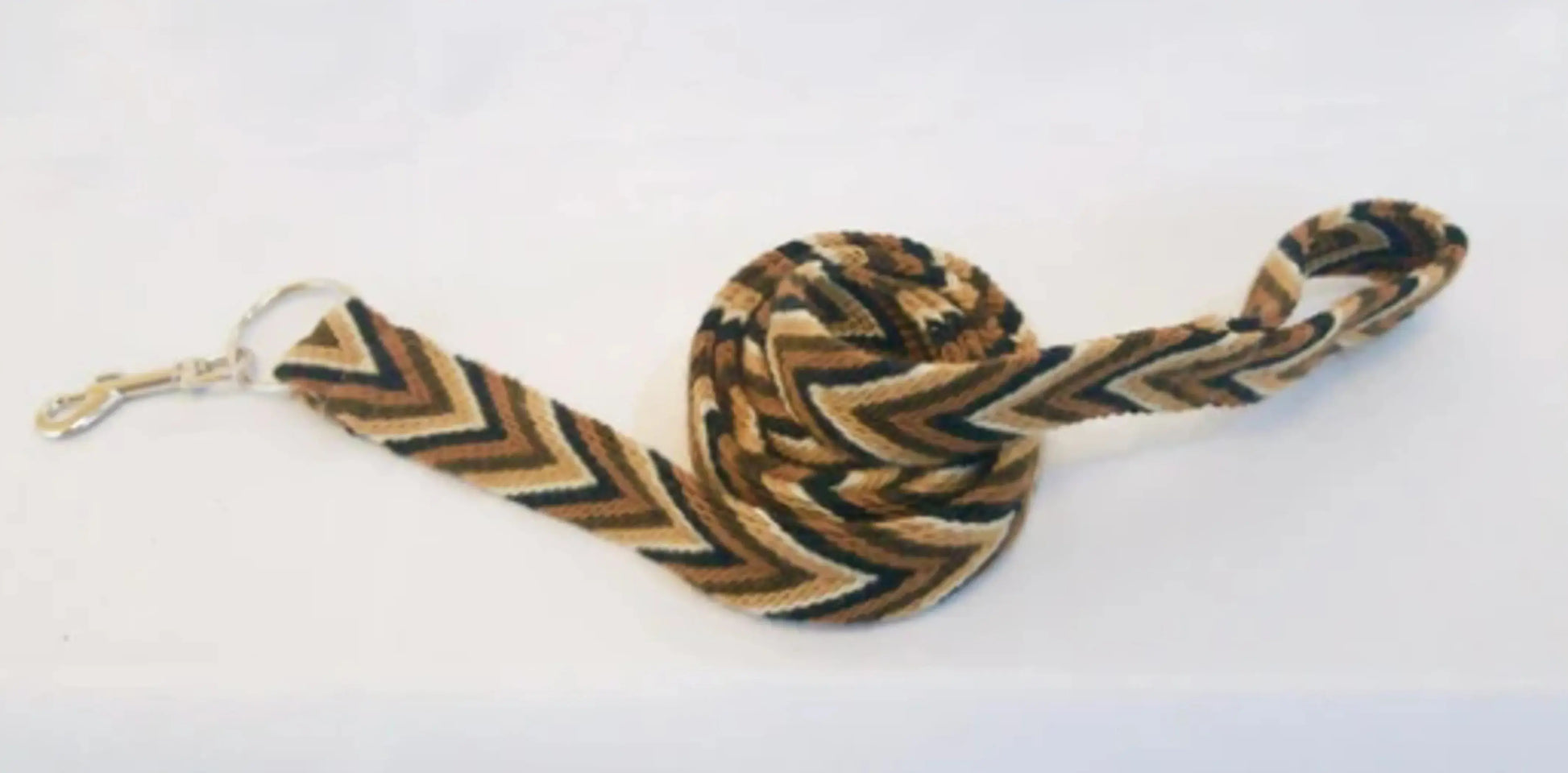 Brown Handmade Wayuu Pet Leash Wuitusu