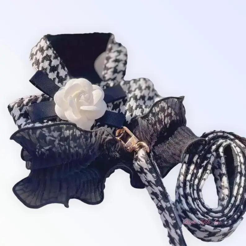 Houndstooth Tutu Harness and Leash BearwoodEssentials-Elevated Pet Feeders