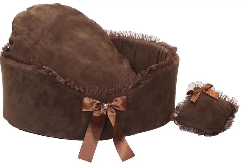 Luxurious Sofa Style Round Dog Bed BearwoodEssentials-Elevated Pet Feeders