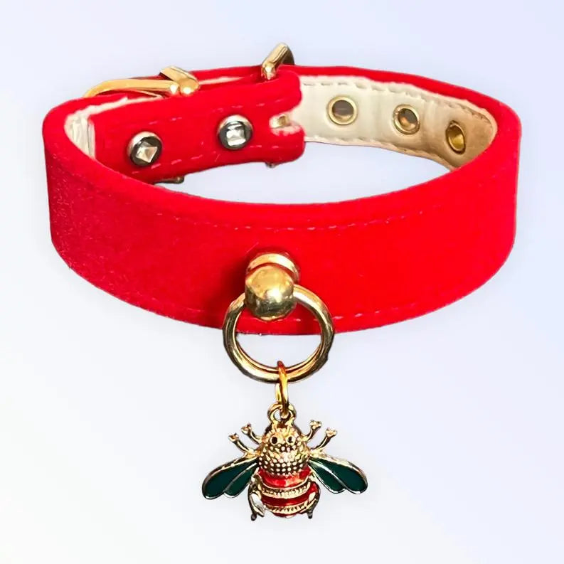 Red Velvet Bee Collar BearwoodEssentials-Elevated Pet Feeders