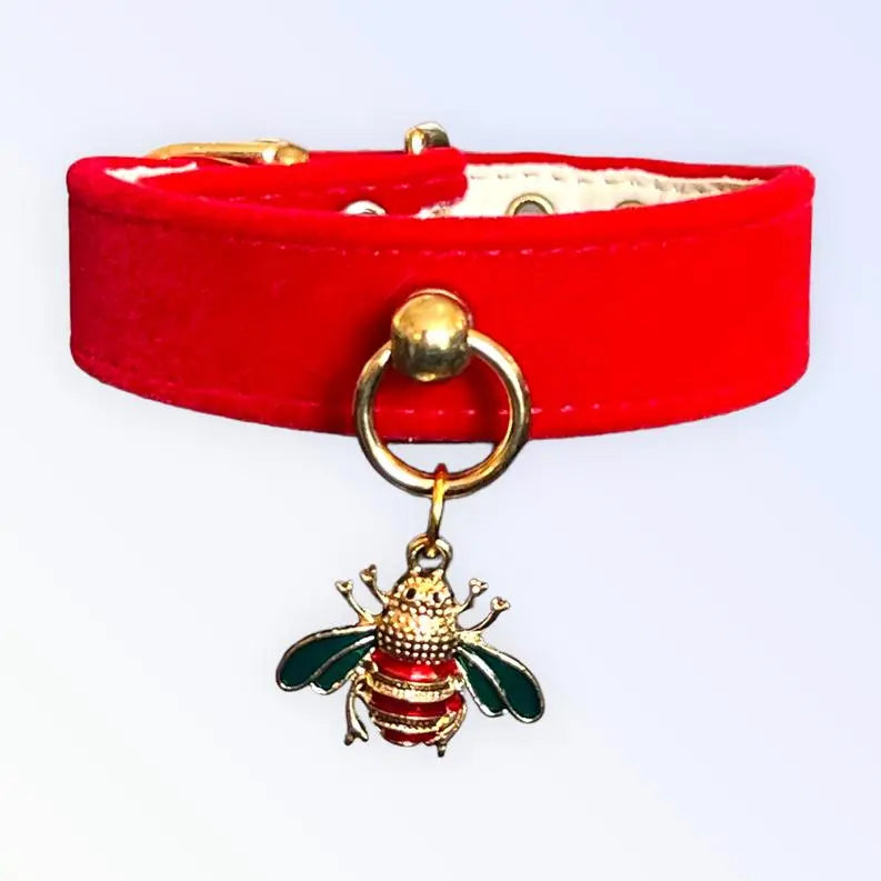 Red Velvet Bee Collar BearwoodEssentials-Elevated Pet Feeders