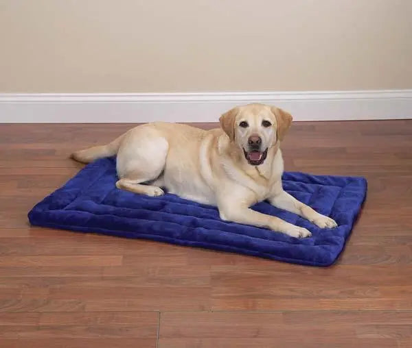 Slumber Pet Plush Mat  18x13In BearwoodEssentials-Elevated Pet Feeders